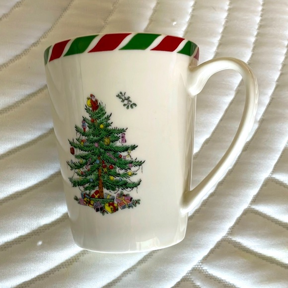 Spode Christmas Tree Mug - Picture 1 of 5
